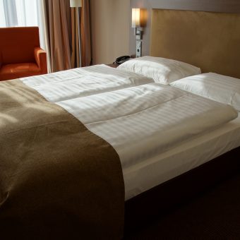 room-hotel-994227_1920